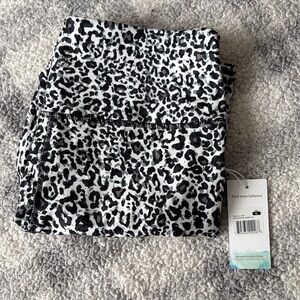 Balance Collection • Black & White Animal Print Leggings • Sz XL